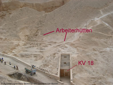 Abb. 2: Hütten in der Nähe von KV 18